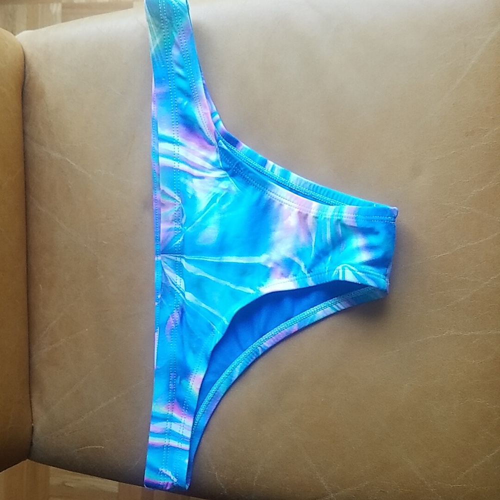 NEW Nike Swim Hydrastrong Cheeky Tiedye Bikini Bottom